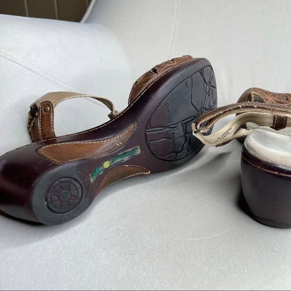 J-41 ADVENTURE Cassia Open Toe Sandal Heels Vegan Size 9.5 Womens